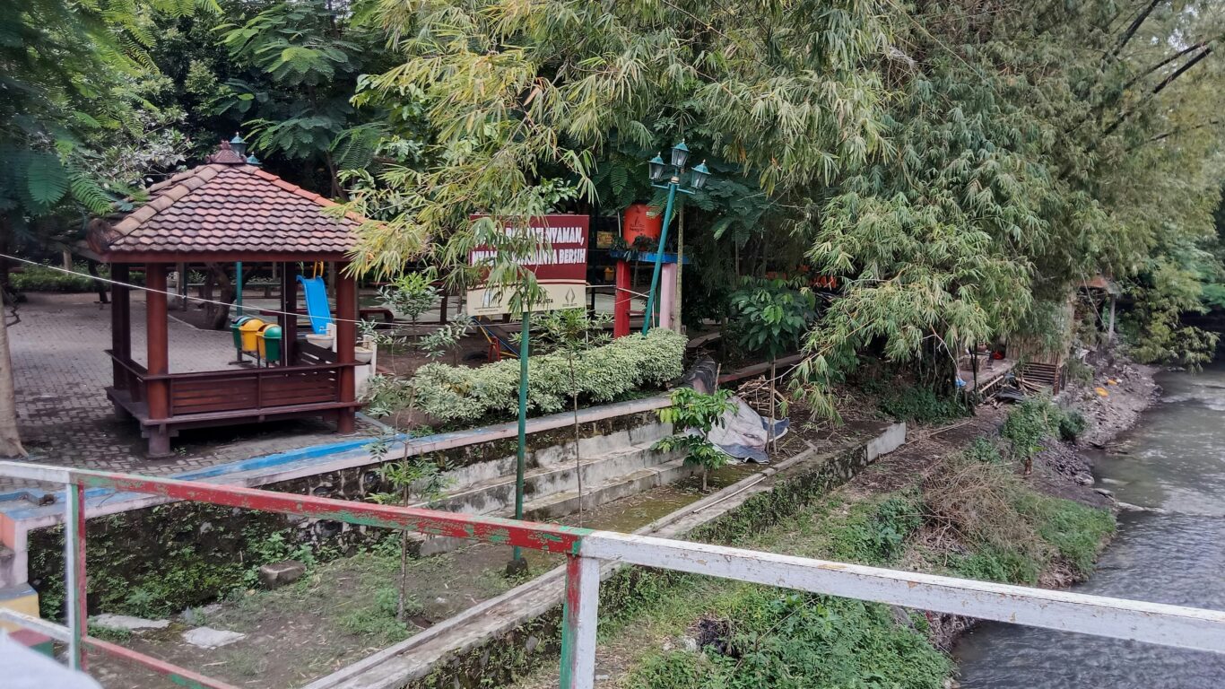 Kuala Lumpur, Kurztour "Taman Negara Jungle Experience" & Baden Langkawi Hintergrundbild