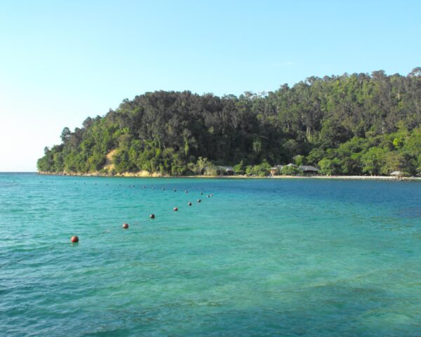 Reiseangebote Gaya Island