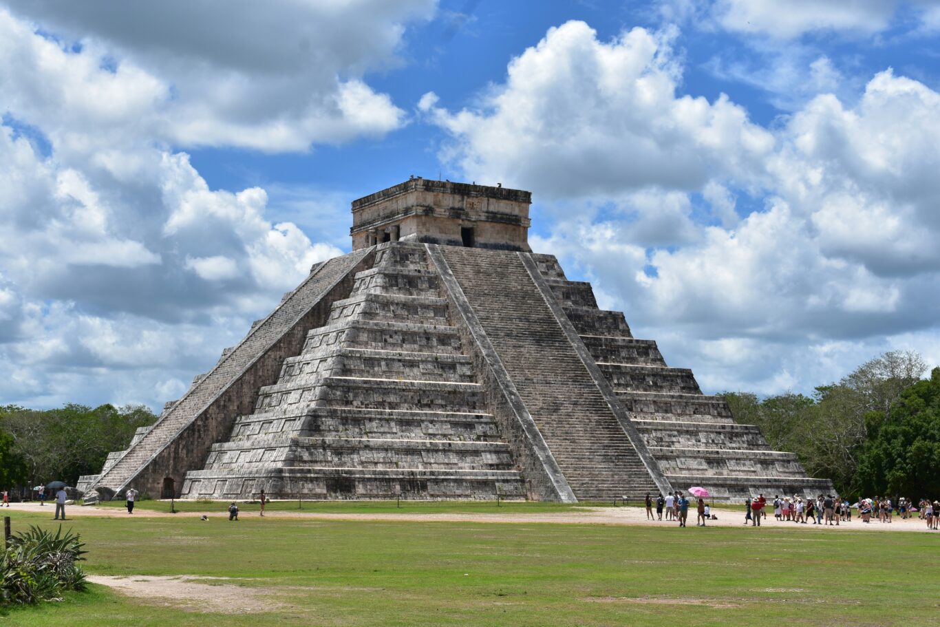 Mexico City, Rundreise "Klassisches Mexiko" & All Inclusive Riviera Maya Hintergrundbild