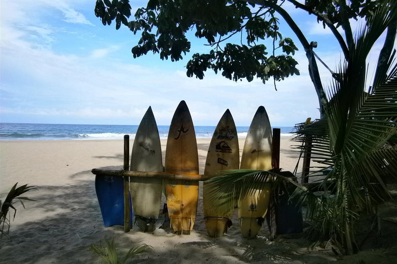 Costa Rica mit Kind - vom Pazifik zur Karibik Hintergrundbild