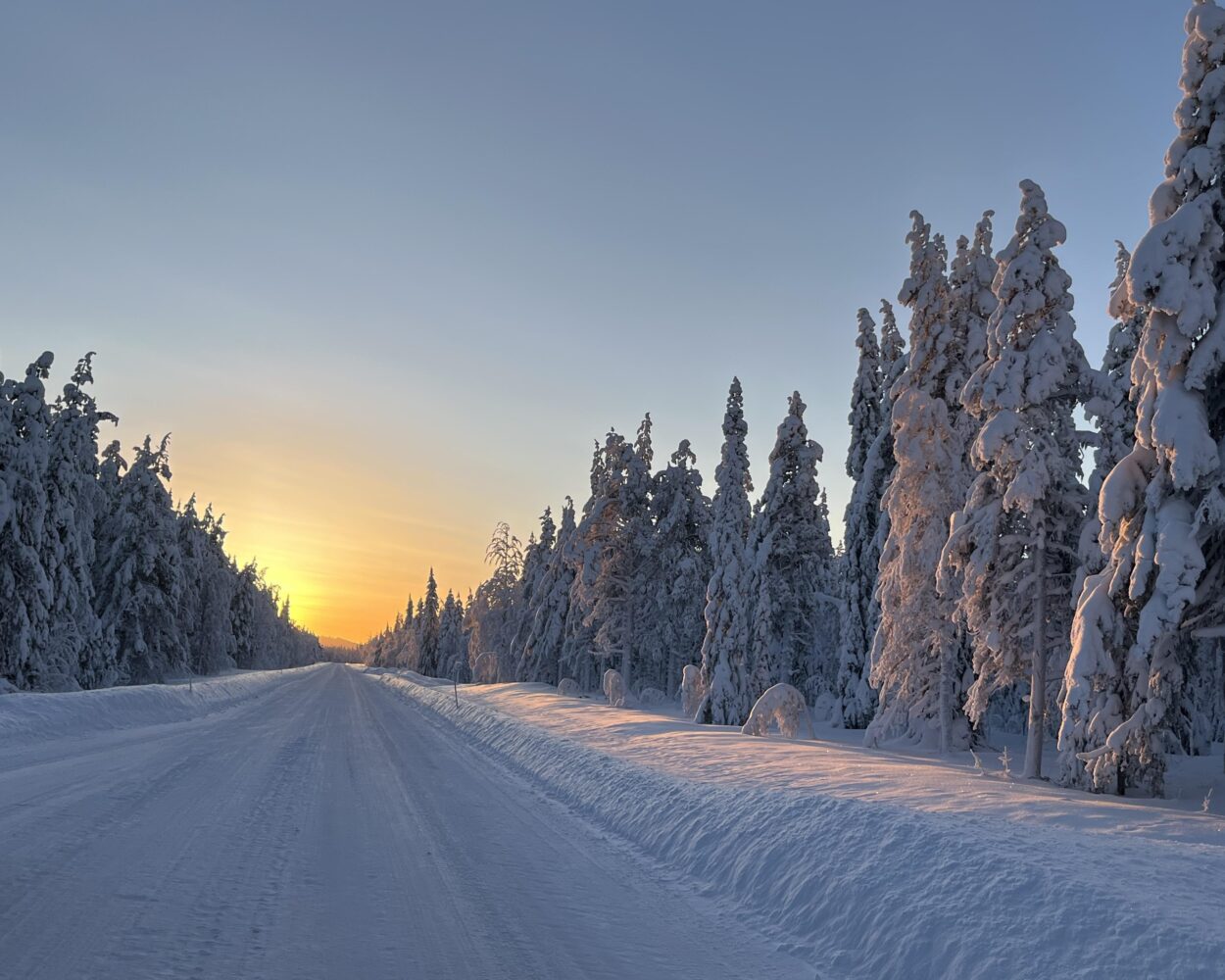 Kurztour "Nordlichterzauber am Polarkreis" Hintergrundbild